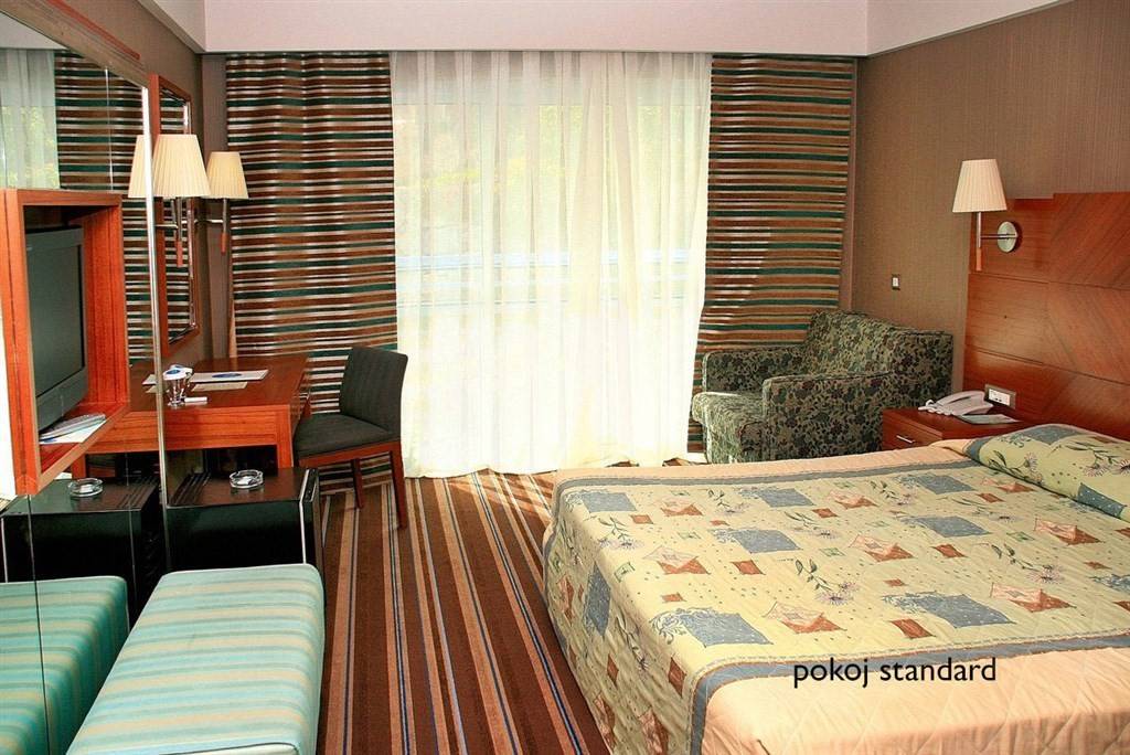 Pine Bay Holiday Resort