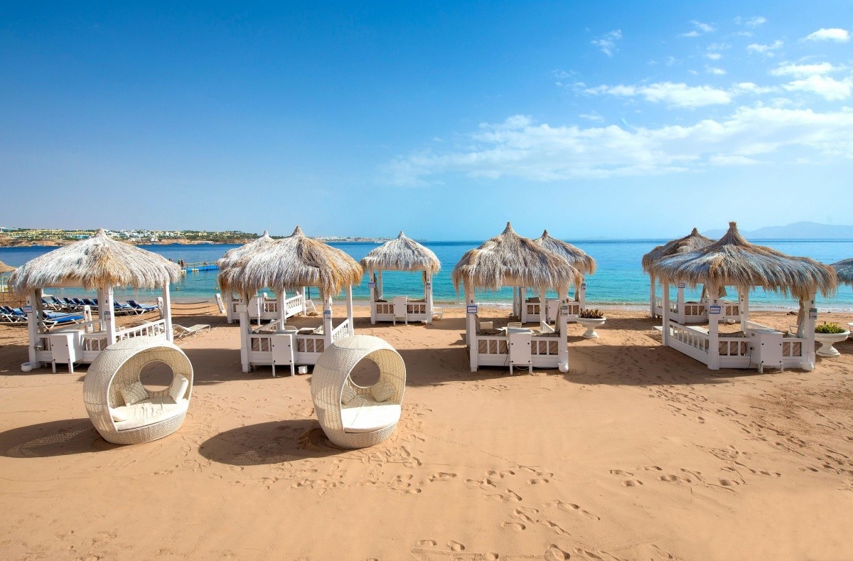 Sunrise Grand Select Arabian Beach Resort
