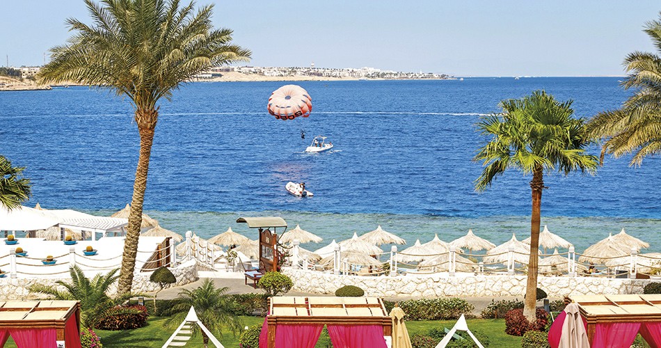Sunrise Grand Select Arabian Beach Resort