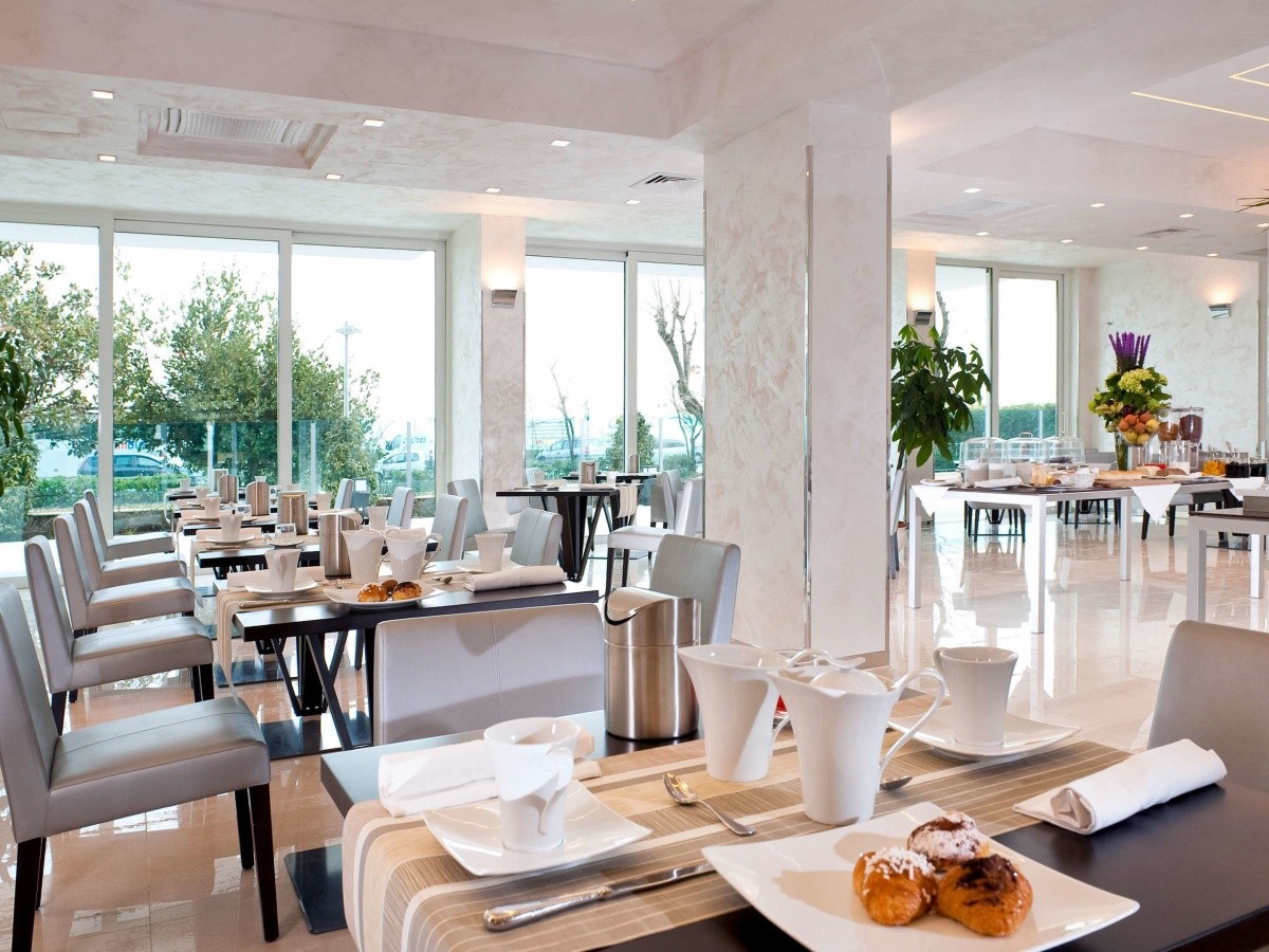 Mercure Rimini Artis