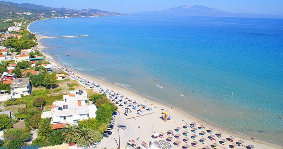 Koukounaria & Suites