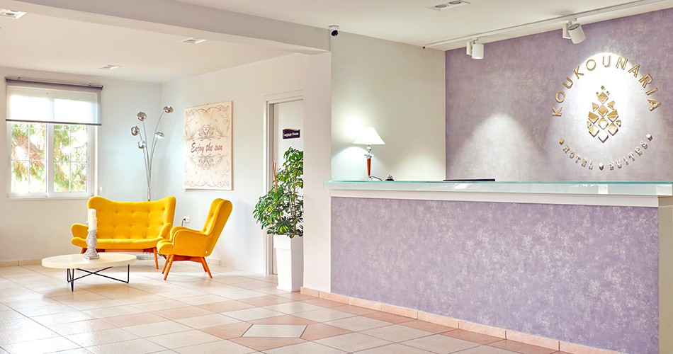 Koukounaria & Suites