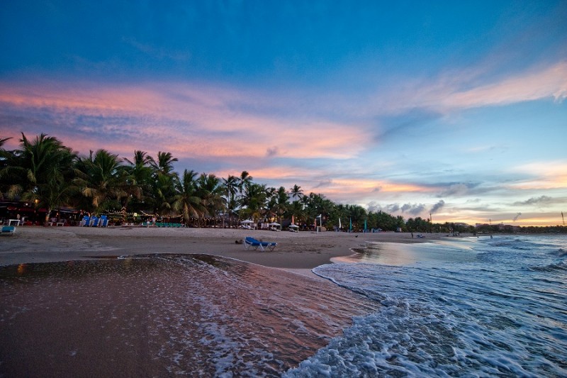 Bluebay Villas Doradas