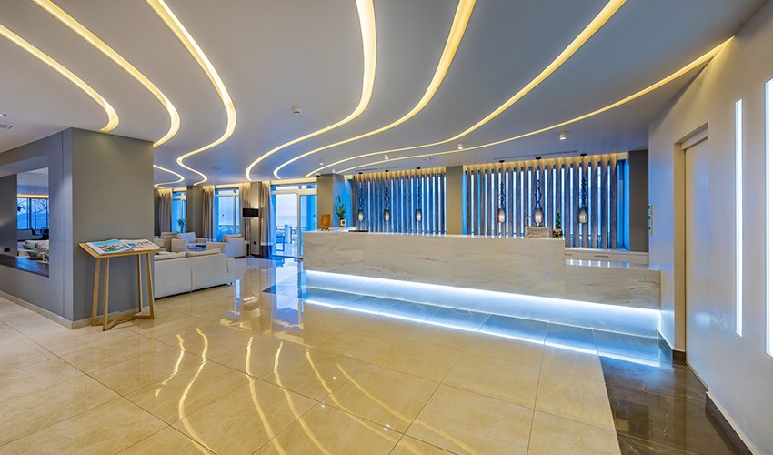 Alexandra Beach Resort & Spa