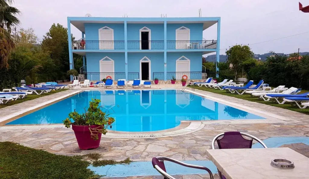 Studia Blue Diamond