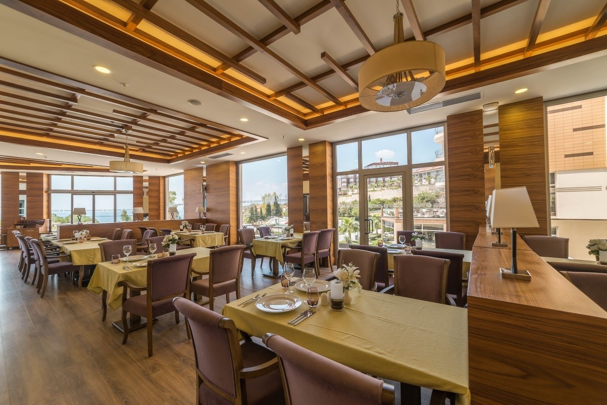 Ramada Resort Kusadasi & Golf