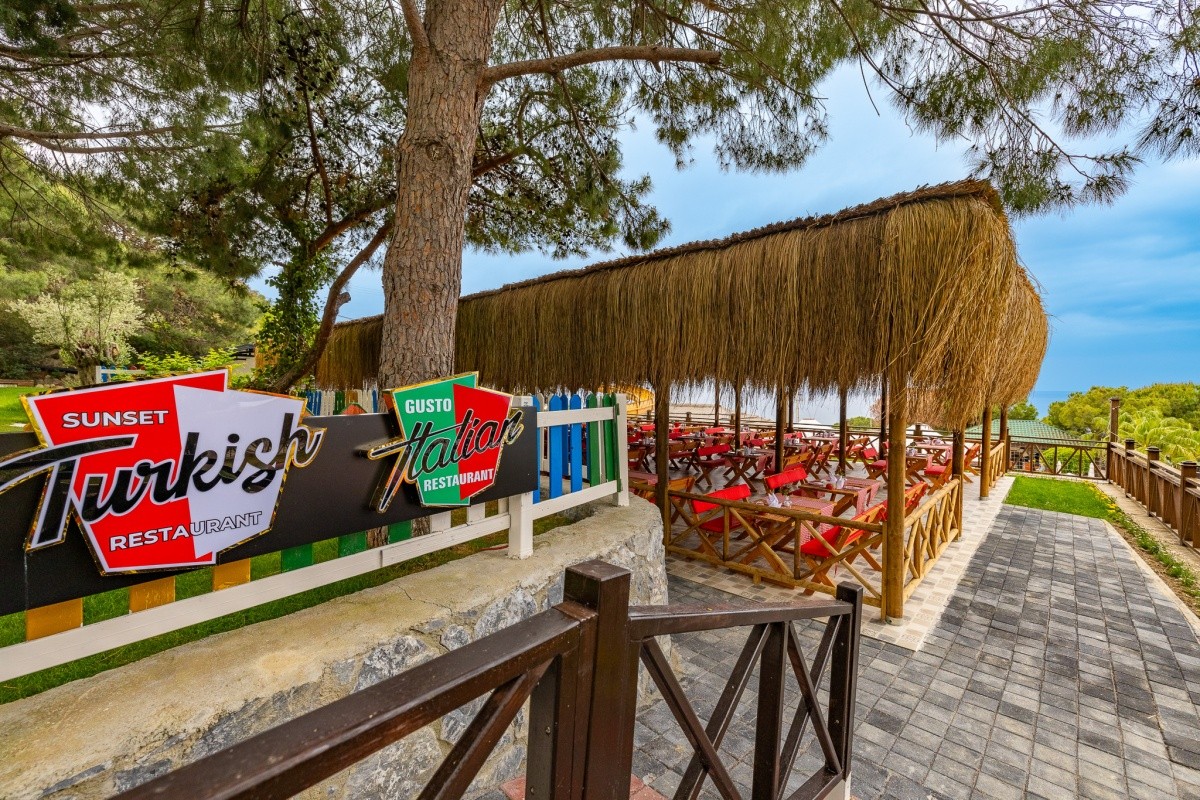 Ramada Resort Kusadasi & Golf