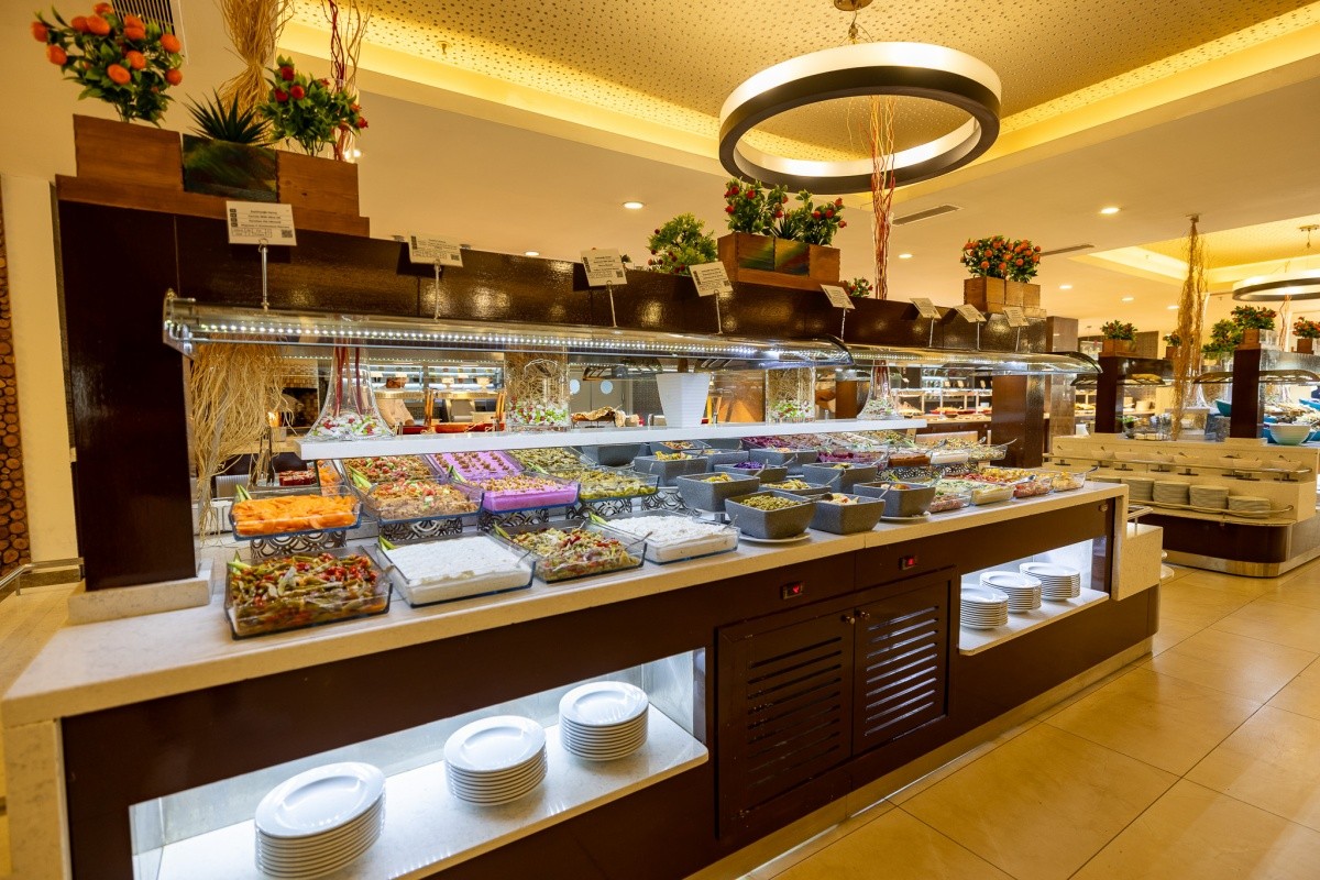 Ramada Resort Kusadasi & Golf
