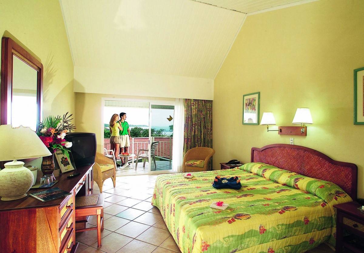 Occidental Tamarindo