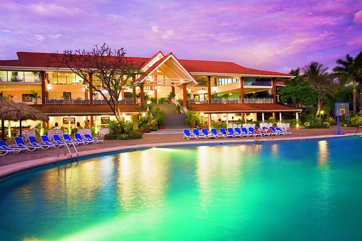 Occidental Tamarindo