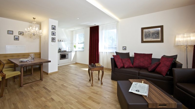 Aparthotel Legendär (Steindorf)