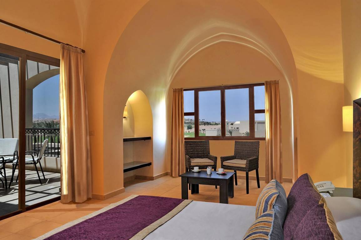 Jaz Neo Saraya Palms
