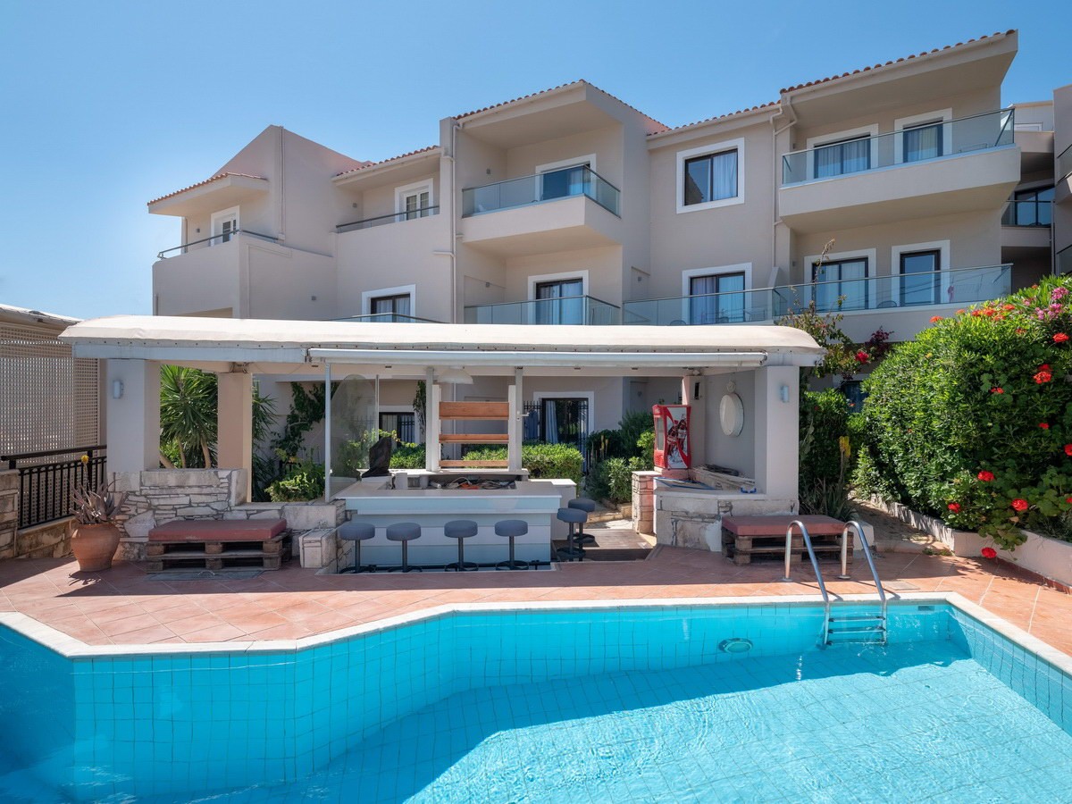 Eva Mare Hotel & Suites