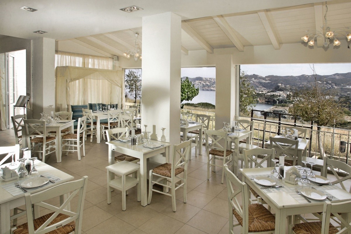 Eva Mare Hotel & Suites