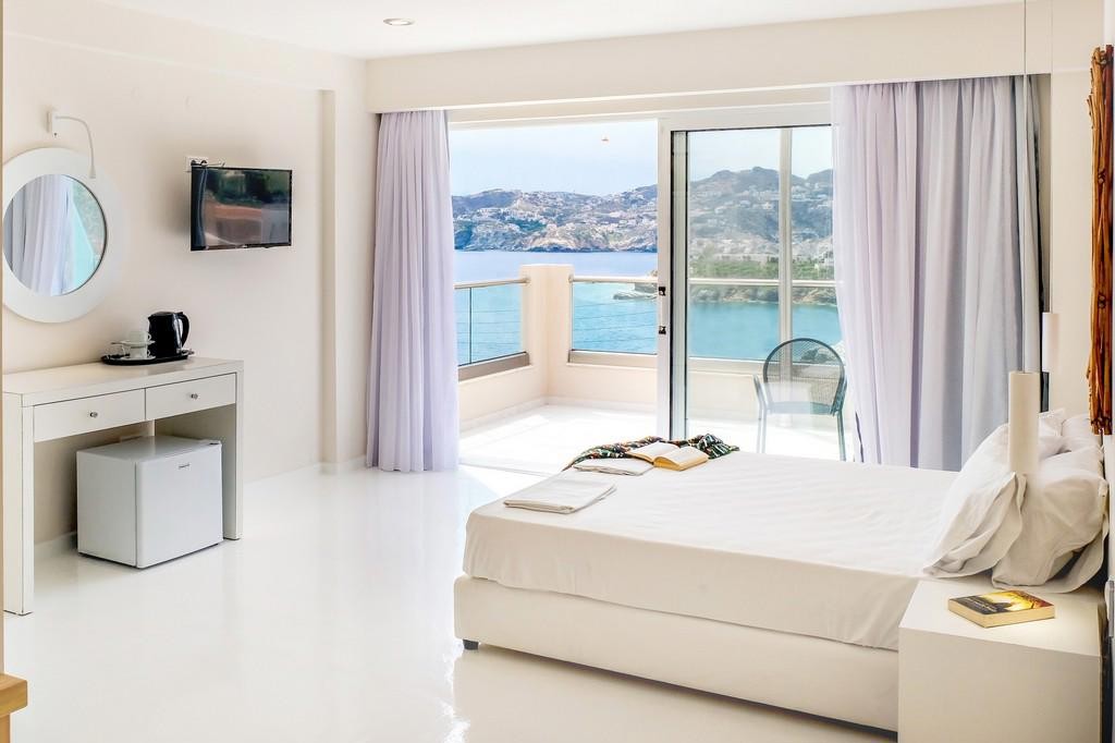 Eva Mare Hotel & Suites