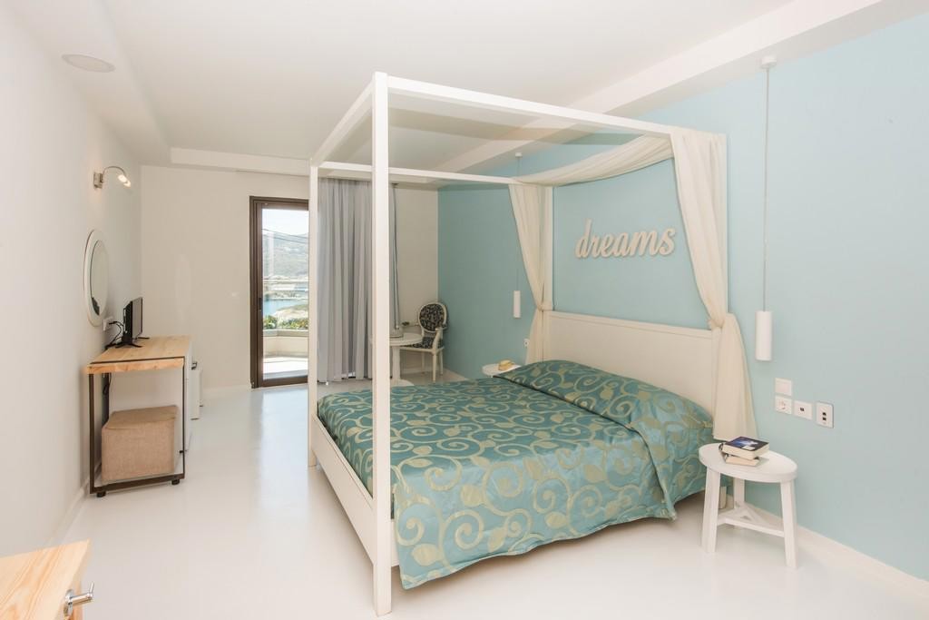 Eva Mare Hotel & Suites
