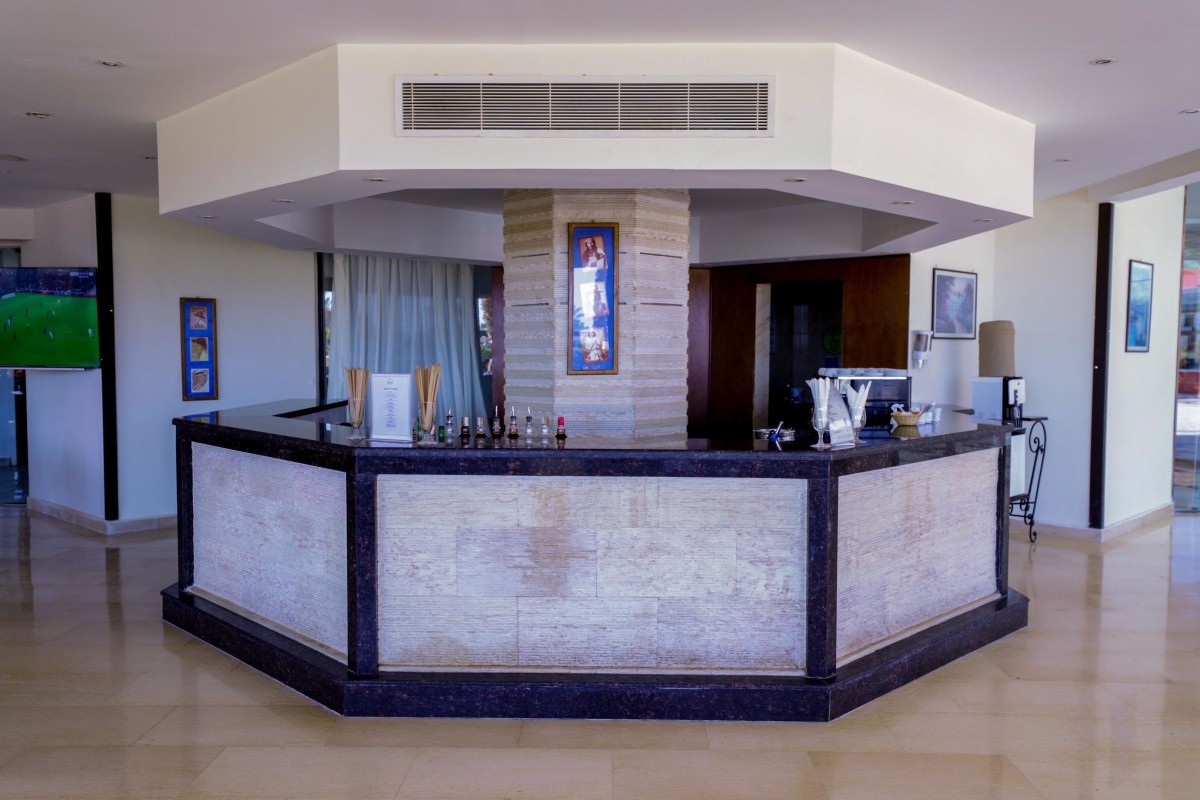 Blend Elphistone Resort