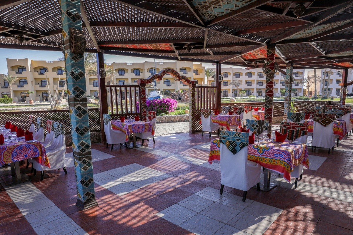 Blend El Phistone Beach Resort