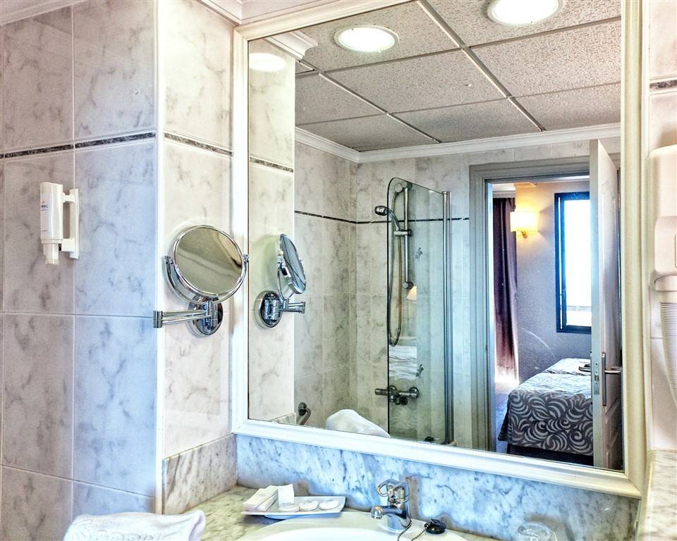 Spring Hotel Bitacora