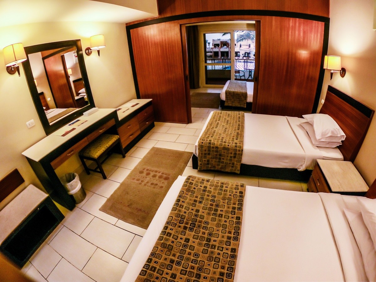 Regency Plaza Aquapark & Spa