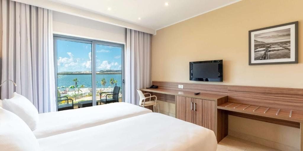 Doubletree By Hilton Malta (Ex. Dolmen Resort)