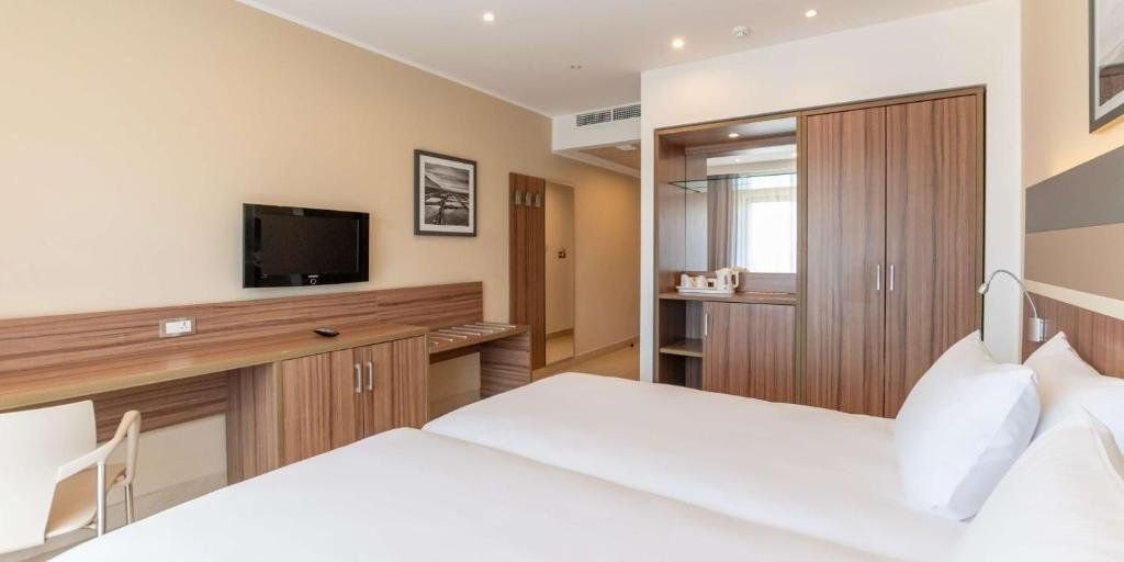 Doubletree By Hilton Malta (Ex. Dolmen Resort)