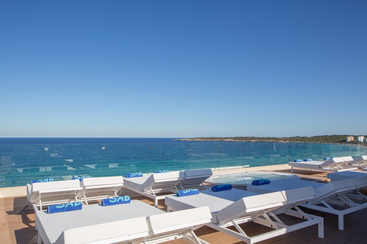 Sabina & Suites Hotel