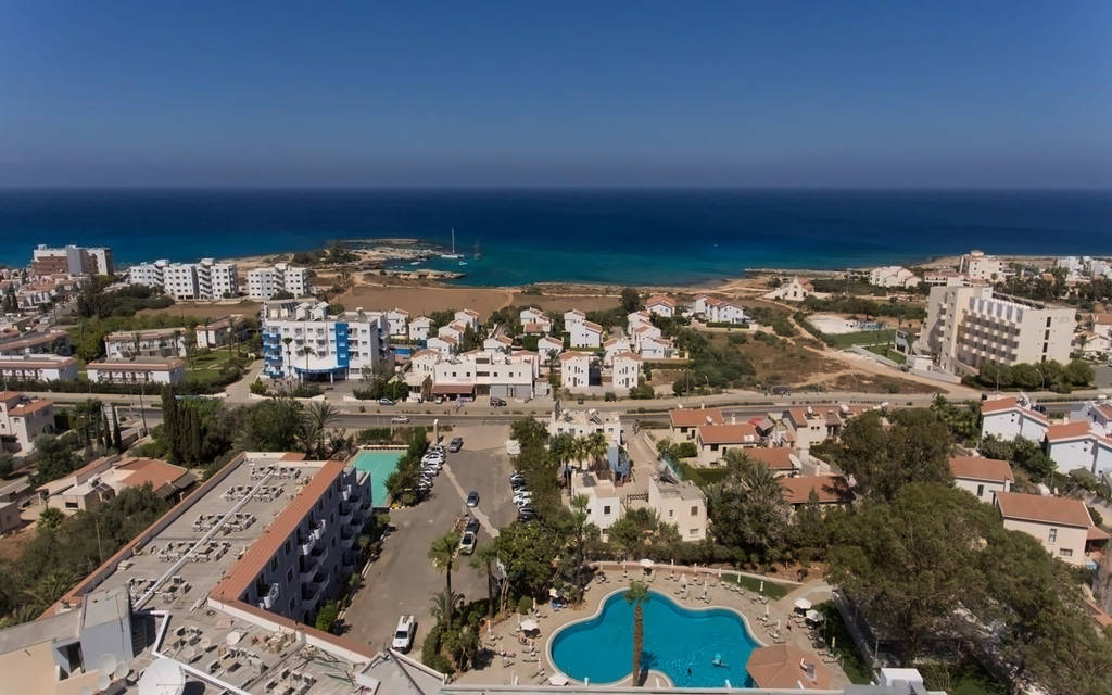 Narcissos Waterpark Resort