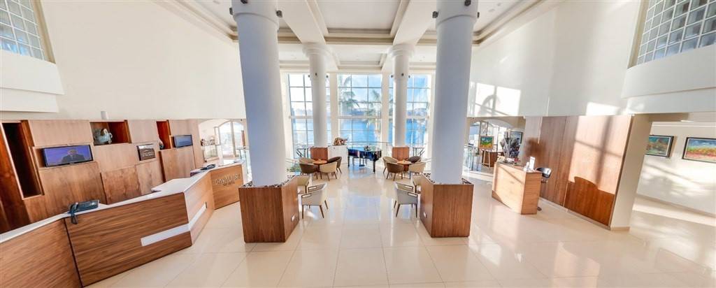 Cavalieri Art Hotel Radisson