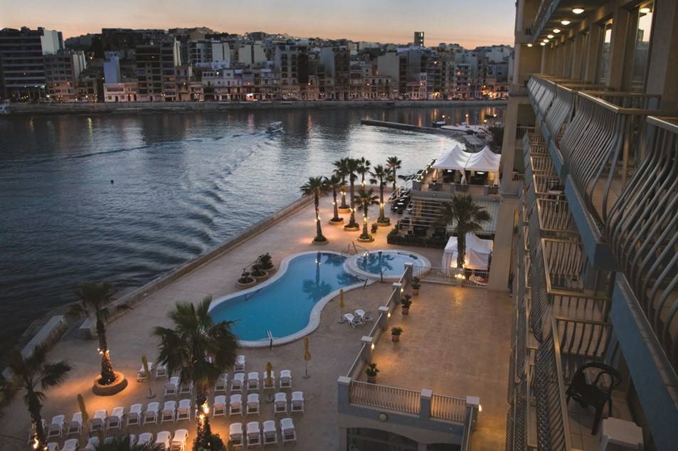 Cavalieri Art Hotel Radisson