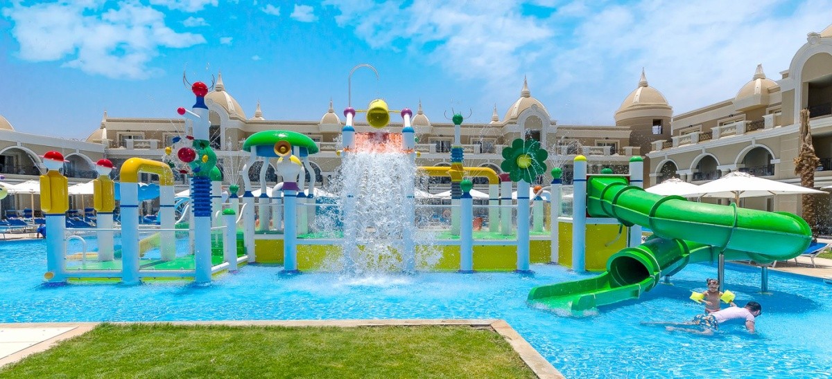Titanic Royal Resort