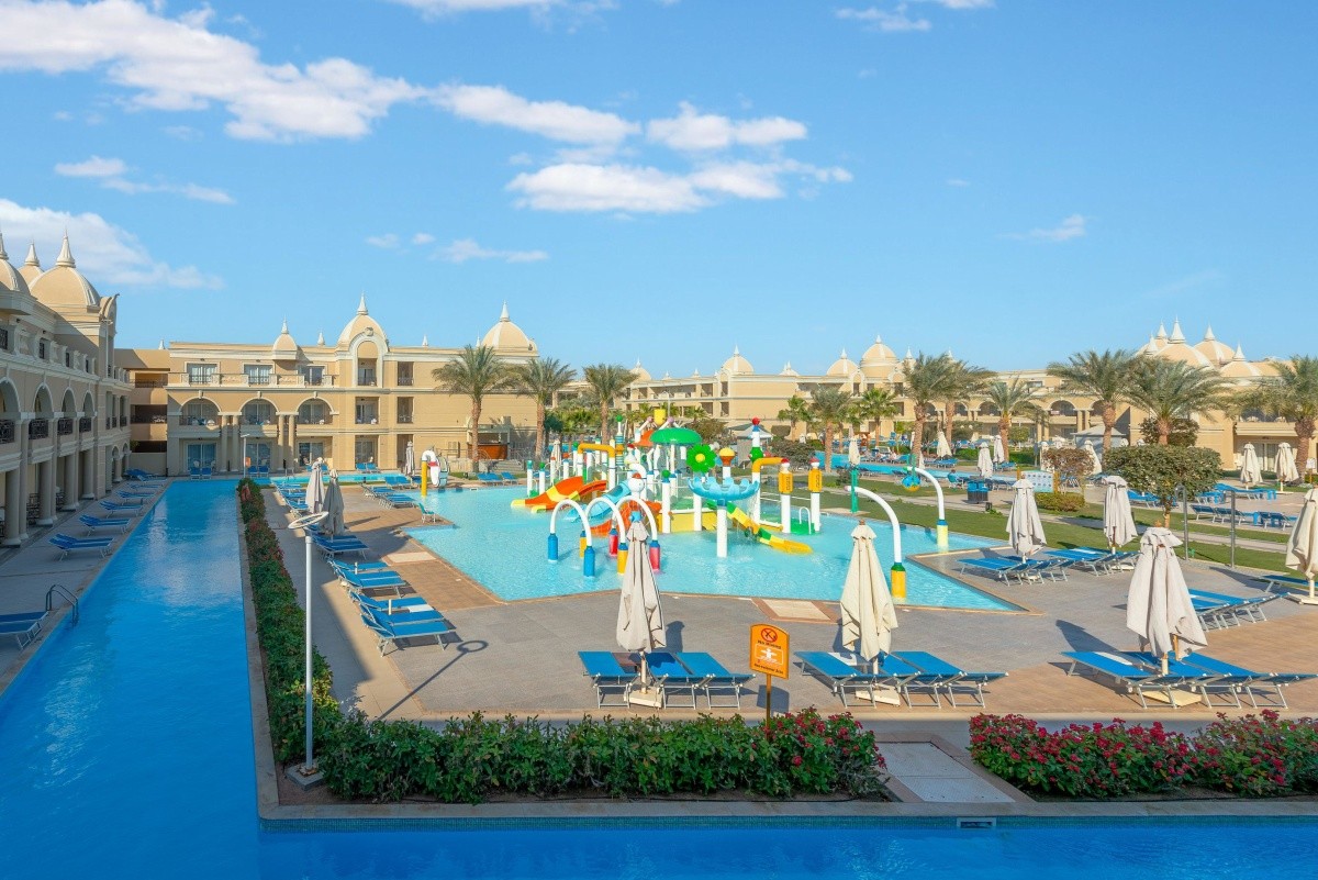 Titanic Royal Resort