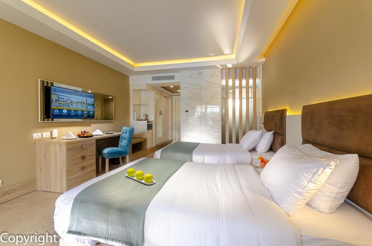 Titanic Royal Resort