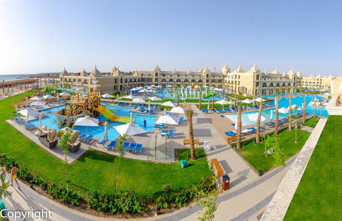 Titanic Royal Resort
