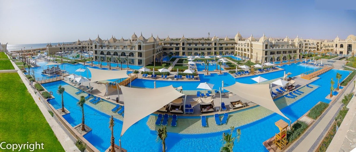 Titanic Royal Resort