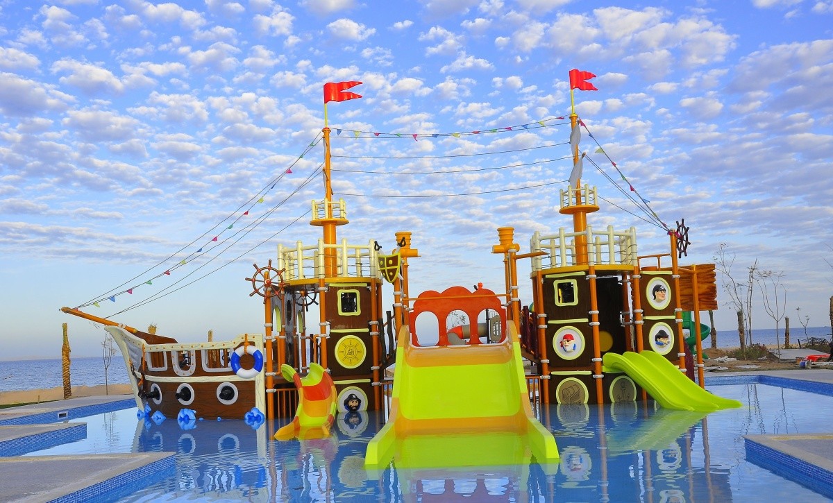 Titanic Royal Resort