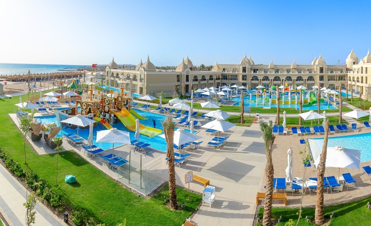 Titanic Royal Resort