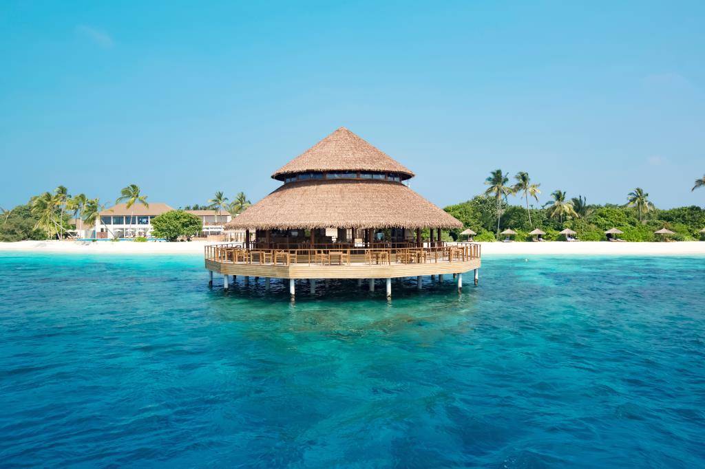 Reethi Faru Resort