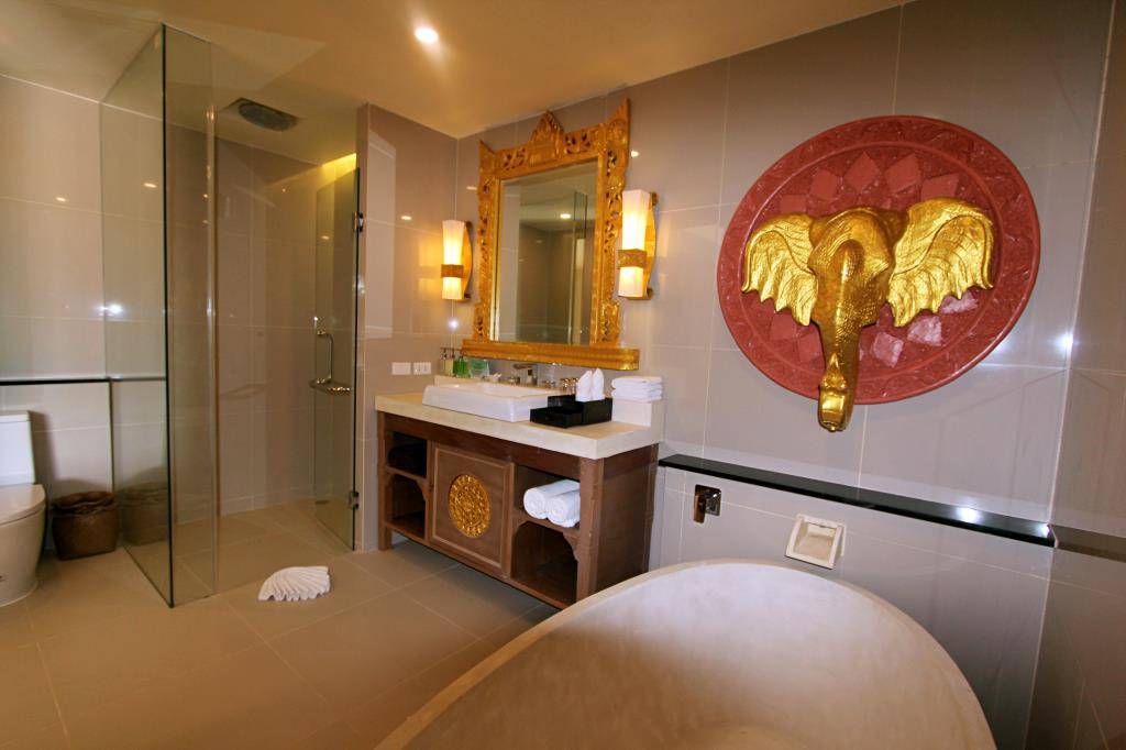 Maikhao Palm Beach Resort