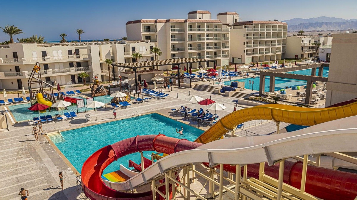 Amarina Abu Soma Resort & Aquapark