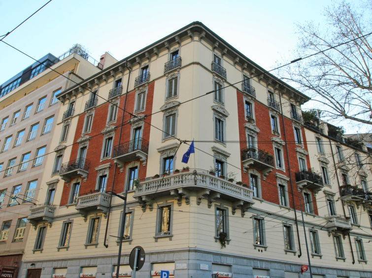 Corso Sempione Apartment