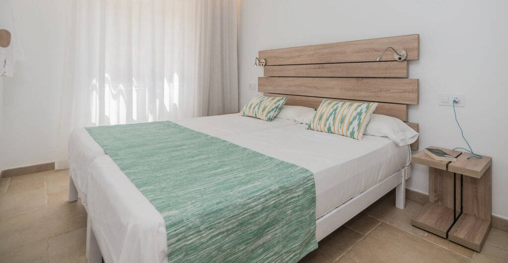 Seaclub Mediterranean Resort