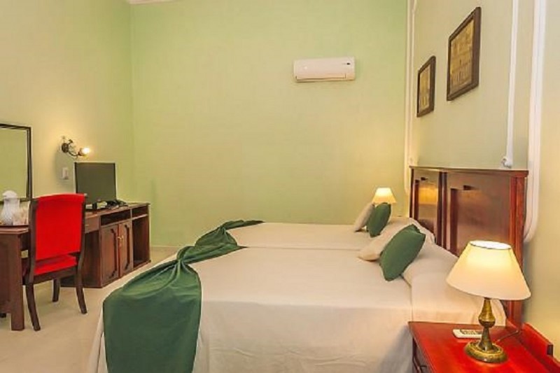 Hotel E Santa María (Camagüey)