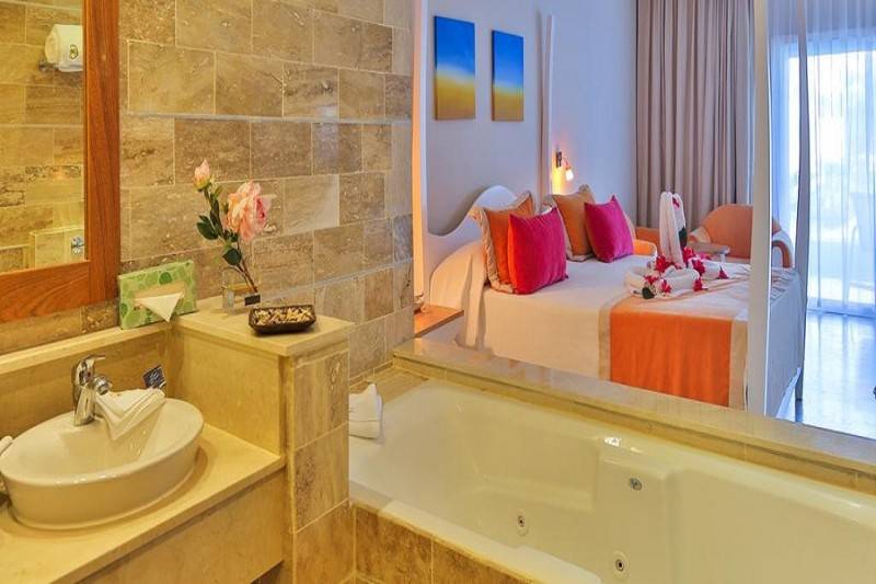 Cofresi Palm Beach & Spa Resort
