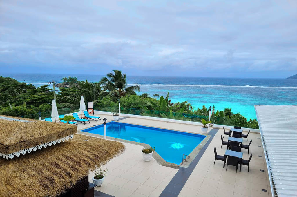 Le Relax Hotel And Restaurant
