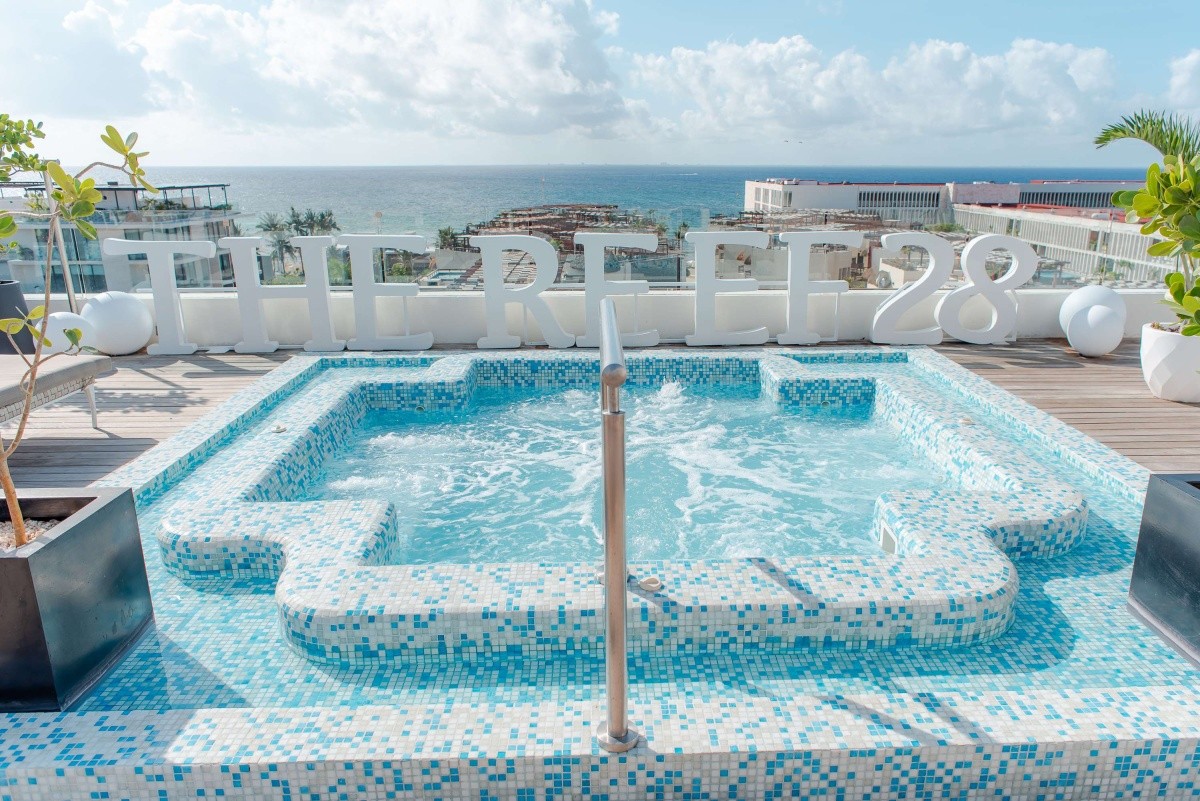 The Reef 28
