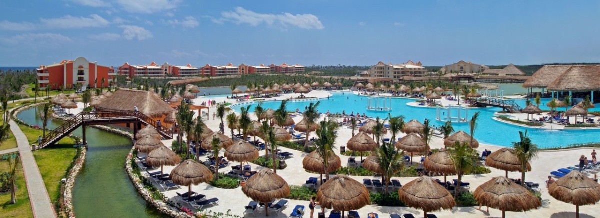 Grand Palladium Colonial
