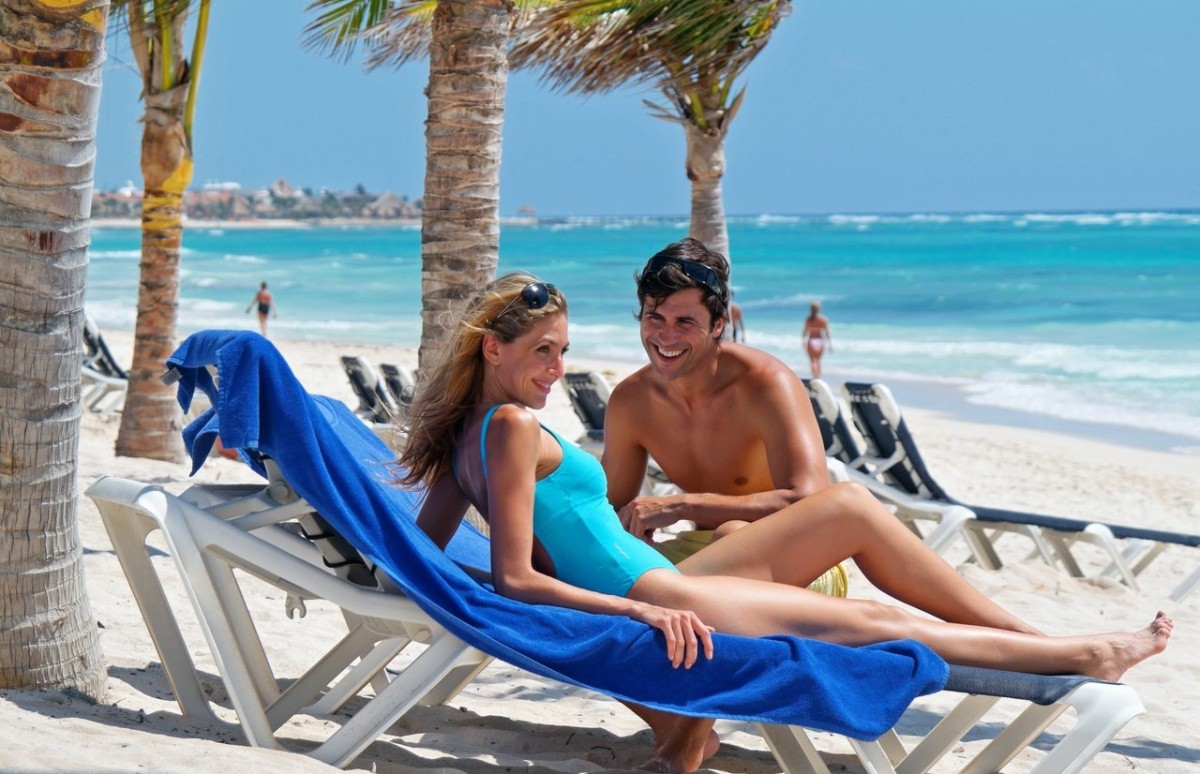 Grand Palladium Colonial