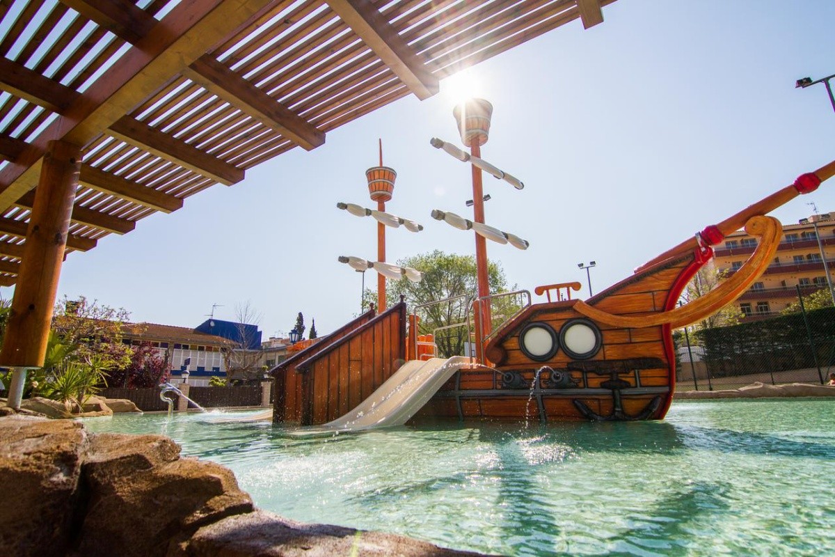Golden Bahia De Tossa & Spa