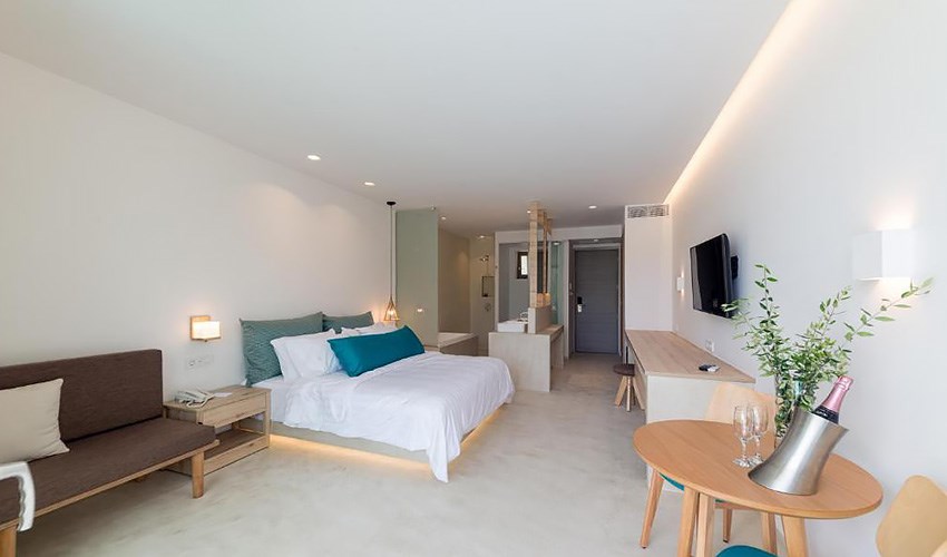 Tsamis Zante Suites